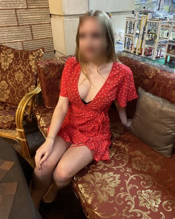 Частная массажистка Аня, 21 год, Москва