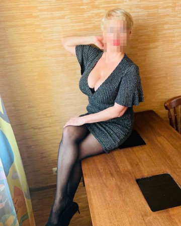 Частная массажистка Света, 43 года, Москва